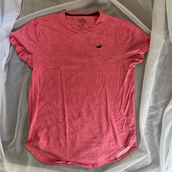 Hollister Men's Heathered Red Tee - Picture 1 of 4